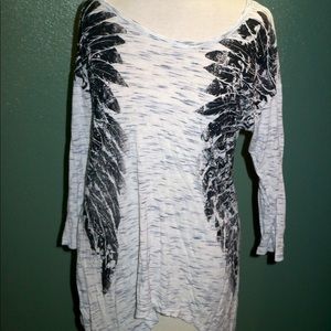 Women’s Black and White Long Sleeve Tunic